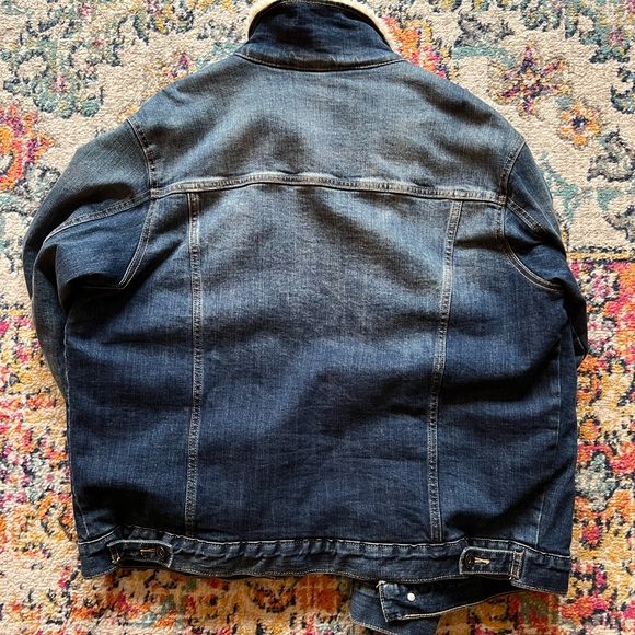 Goodfellow & Co. Sherpa Lined Denim Jacket, L, like new - Picture 4 of 4